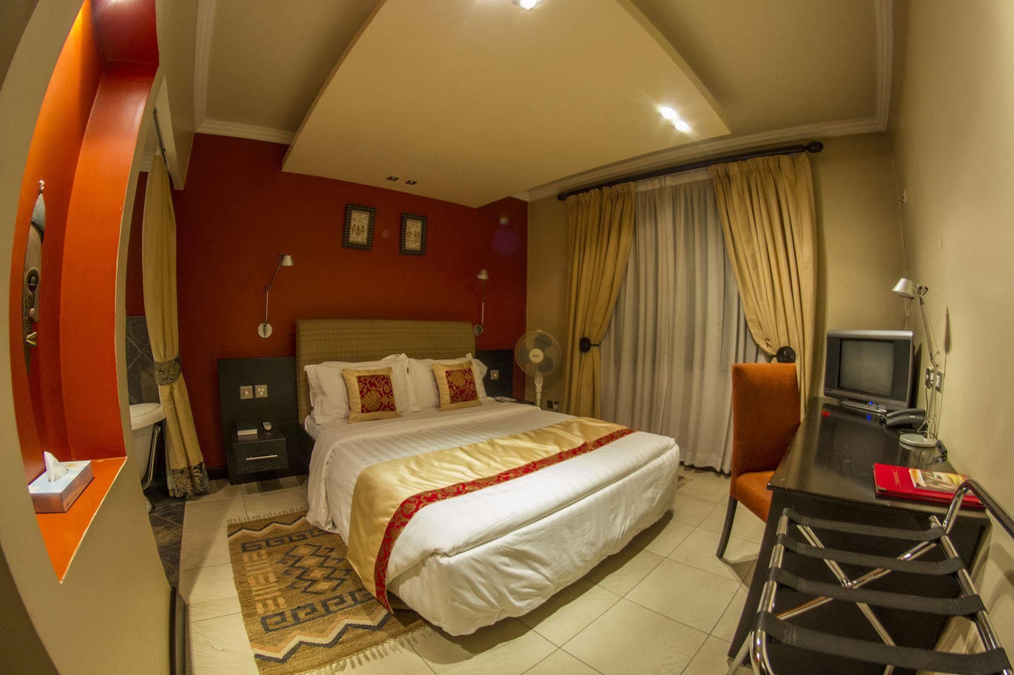 ניירובי Hillpark Hotel מראה חיצוני תמונה